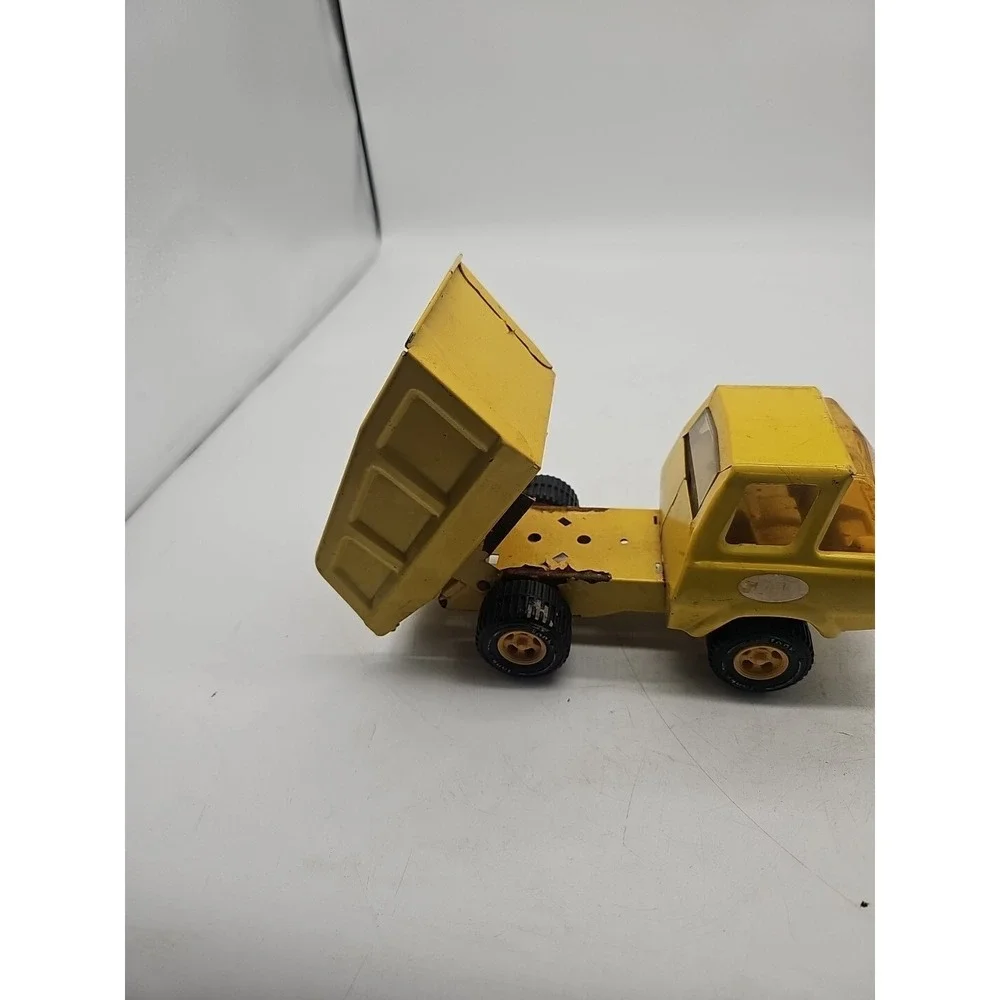 Vintage 70's Tonka Small Pressed Steel Metal Yellow 8.75